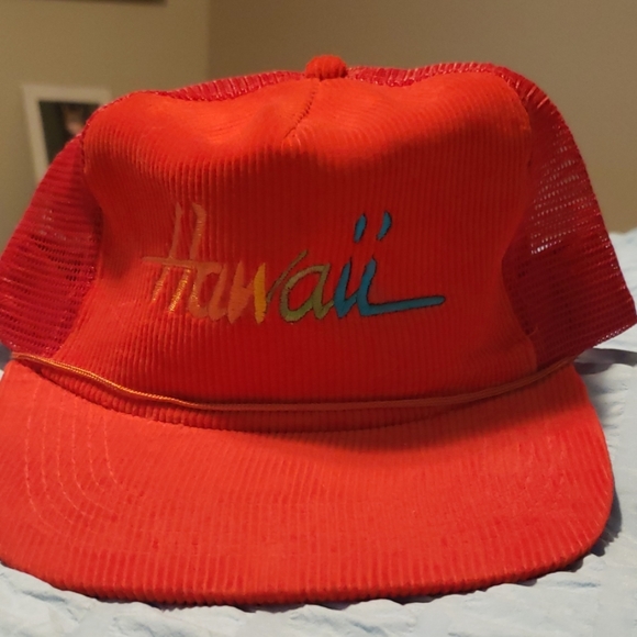 Vintage Corduroy Rainbow Hawaii Trucker Hat - Picture 1 of 2